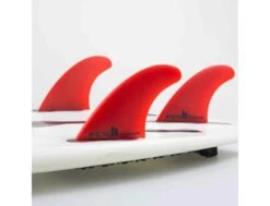 FCS II Accelerator Neo Glass Red Eco Blend Thruster - Large -F-One Soldes Boutique fcs ii accelerator neo glass red eco blend thruster large fcs 2