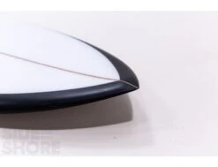 Fish - Spray Black - 5'8 X 21" X 2 1/2" - Twin - Futures -F-One Soldes Boutique fish spray black 58 x 21 x 2 12 twin futures christenson surfboards 4