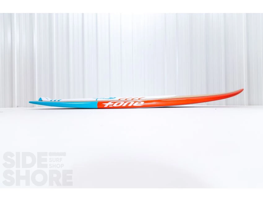 F-One Madeiro 7'3" Bamboo & Carbon Deck 7 F-One Madeiro 7'3" Bamboo & Carbon Deck – Image 7