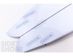 RNF Retro Revamp - 5'6 X 20.75" X 2.40" - 32 L - Quad - Futures -F-One Soldes Boutique rnf retro revamp 56 x 2075 x 240 32 l quad futures lost 19