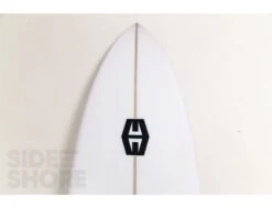 Hurricane THE FALCON - 5'6 X 19" 1/2 X 2" 3/8 - 28,7 L - Futures - Thruster -F-One Soldes Boutique the falcon 56 x 19 12 x 2 38 287 l futures thruster hurricane 17