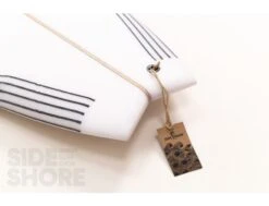 Hurricane THE FALCON - 5'8 X 19" 1/2 X 2" 3/8 - 28,3 L - Futures - Thruster -F-One Soldes Boutique the falcon 58 x 19 12 x 2 38 283 l futures thruster hurricane 15