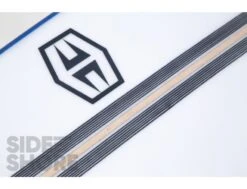 Hurricane The Rhino Chaser - TWIG - 17 Mm Stringer 10' X 21"1/2 X 3"3/4 - 80 L - Combo Future # 37 Hurricane The Rhino Chaser - TWIG - 17 Mm Stringer 10' X 21"1/2 X 3"3/4 - 80 L - Combo Future # -F-One Soldes Boutique the rhino chaser twig 10 x 2112 x 334 83 l combo future hurricane 17