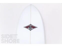 Tiburon - Clear - 5'6 X 21 3/8" X 2 9/16" - 34.4 L - Twin - Futures -F-One Soldes Boutique tiburon clear 56 x 21 38 x 2 916 344 l twin futures bear surfboards 18